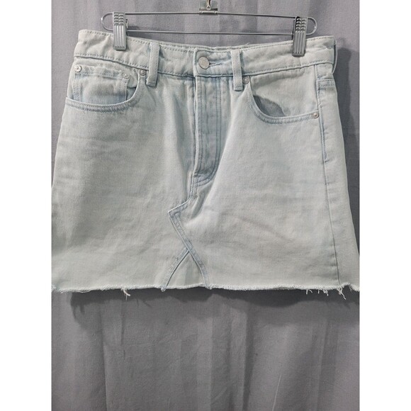 Free People  women’s Denim Mini Skirt Size 26 - Picture 8 of 9